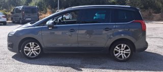 Peugeot 5008 2015