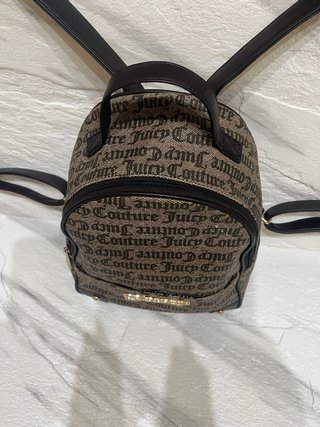 Mochila Juicy Couture Marrón y Negra