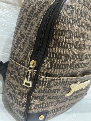 Mochila Juicy Couture Marrón y Negra