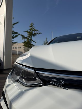 Volkswagen Golf 2024