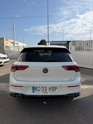 Volkswagen Golf 2024