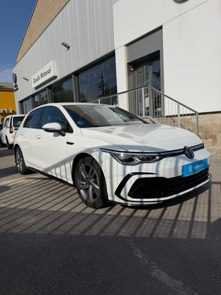 Volkswagen Golf 2024