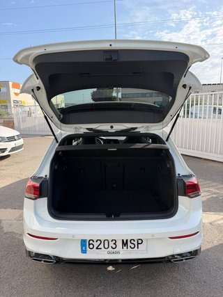 Volkswagen Golf 2024