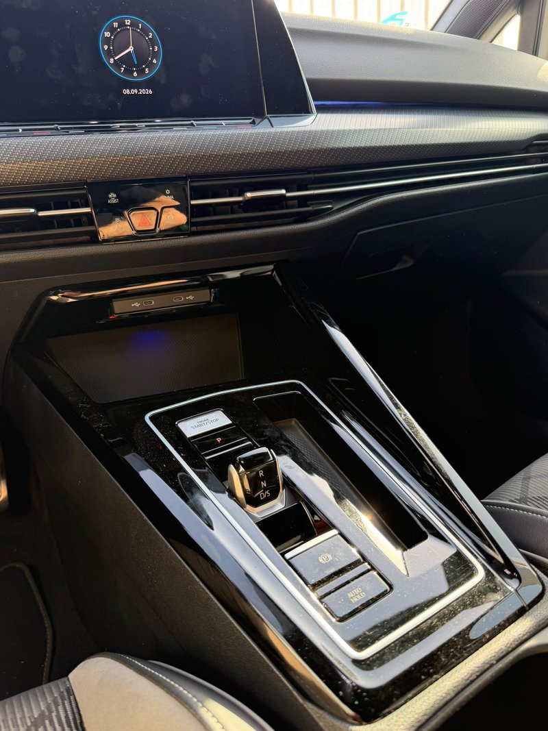 Volkswagen Golf 2024, foto 19