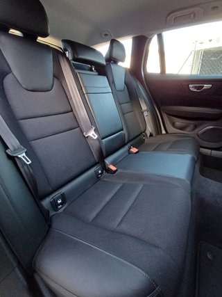 VENDO VOLVO V60 D3 150 CV AUTOMÁTICO MOMENTUM