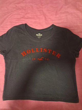 Camiseta Hollister Roja Talla XS