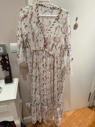 Vestido largo blanco y marrón