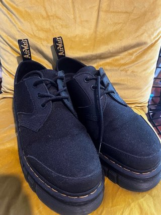 Zapatos Dr. Martens Talla 43 Negras