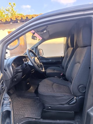 Hyundai H-1 2004