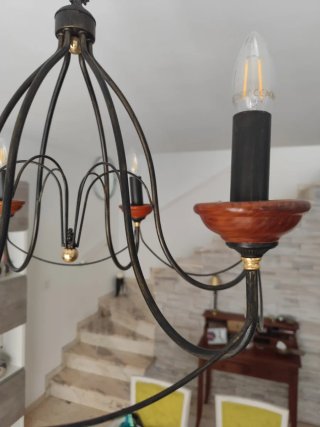 Lámpara de salón metal y madera