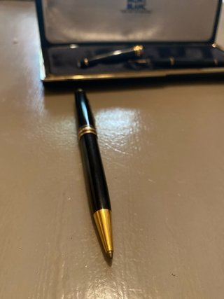 Pluma y bolígrafo Montblanc Meisterstück