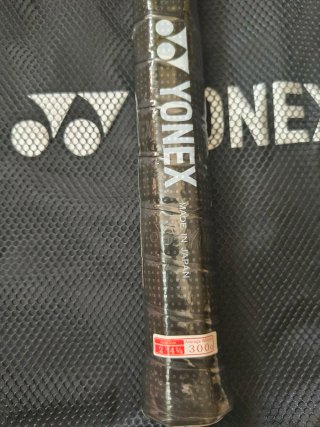 A ESTRENAR Yonex Vcore Pro 100+ L2 versión XL 70cm