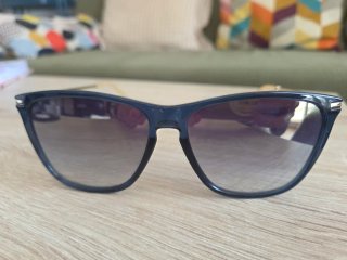 Gafas de sol azules