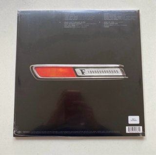 DOBLE POST MALONE  2024  COLOR PLATA TARGET