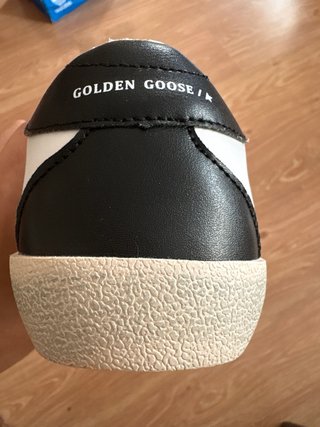 Golden Goose Blancas con Estrella Dorada