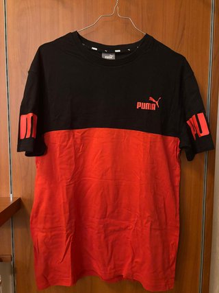 Maglietta Puma bicolore nera e rossa