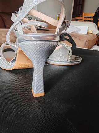 Sandalias fiesta TULIpANO plateadas talla 38