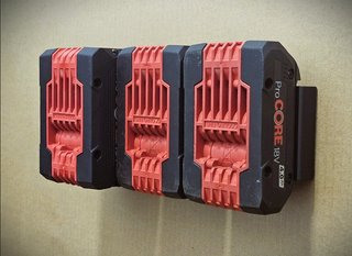 3 Soportes 3 Baterías Bosch 18V