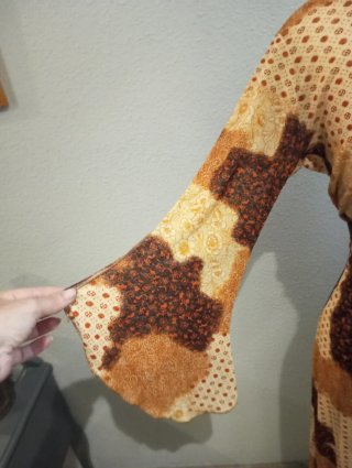 Vestido elástico patchwork marrón y beige