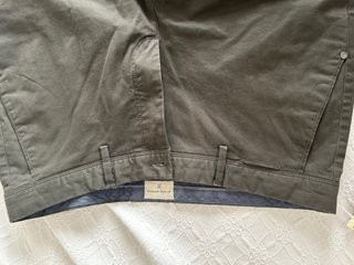 Pantalón chino verde militar sin estrenar