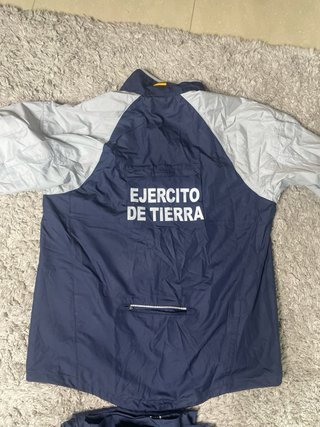 Chándal Ejército de Tierra Talla M