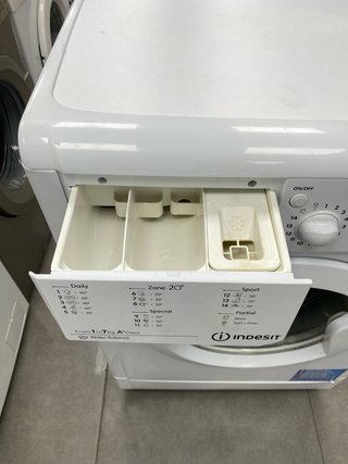 Lavadora Carga Frontal Indesit 7kg A+ 1200rpm