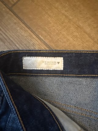 Vaqueros con estampado de herradura