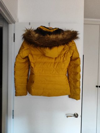 Cazadora Anorak Zara Mostaza
