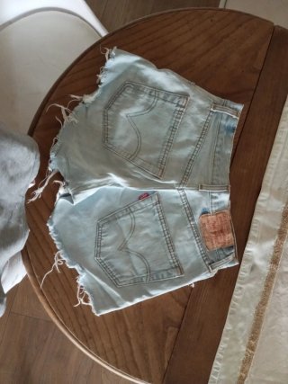 Shorts Levis Desgastados Talla 34