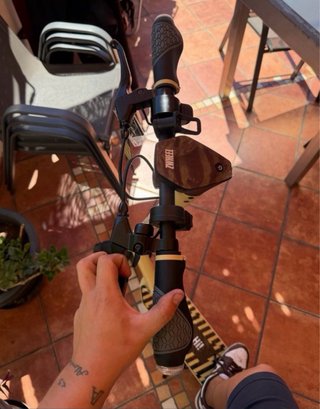 Patinete Eléctrico Beige