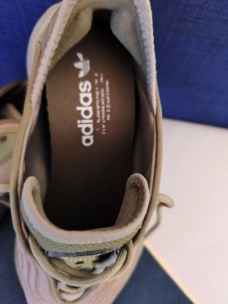 Adidas Ozelia Caqui 43,5 Órbit Green
