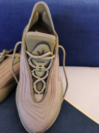 Adidas Ozelia Caqui 43,5 Órbit Green