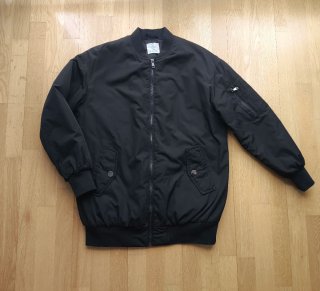 Bomber negra