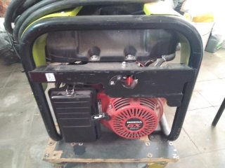Generador Pramac S8000 Honda