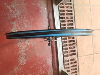 Rueda delantera MTB 27.5 Aluminio QR9