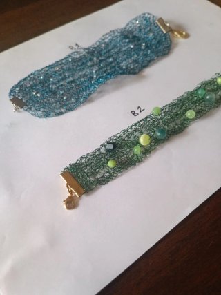 Pulseras hechas a mano