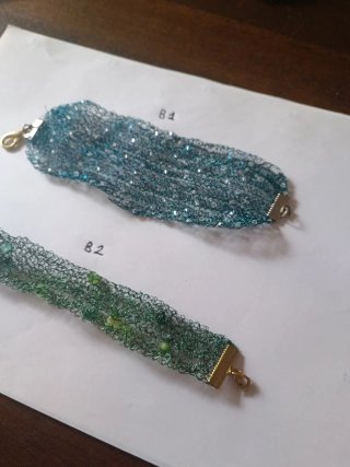 Pulseras hechas a mano