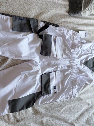 Mono de trabajo Stenso blanco y gris