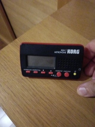 Korg MA-1 Metrónomo Afinador