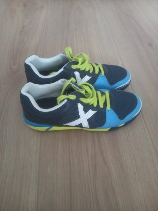Deportivas Hummel Fútbol Sala Talla 42