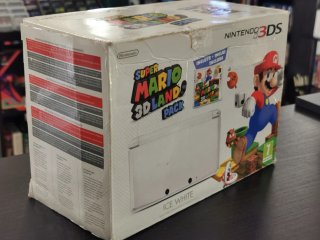 Nintendo 3DS Ice White Super Mario 3D Land