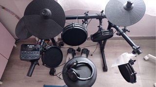 Batería Electrónica Alesis Turbo Mesh Kit