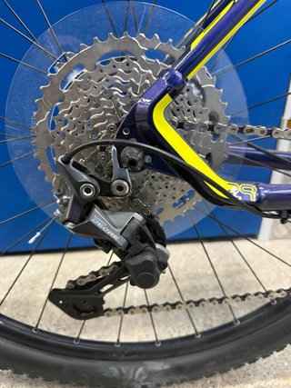 Bicicleta de Montaña BH Azul y Amarilla
