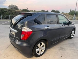 Honda FR-V 2006
