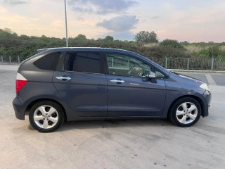 Honda FR-V 2006
