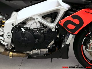 APRILIA TUONO V4 1100 RR