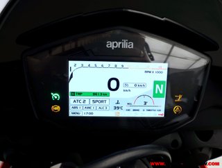 APRILIA TUONO V4 1100 RR