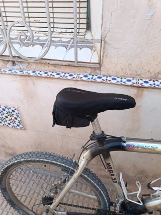 Bicicleta y accesorios