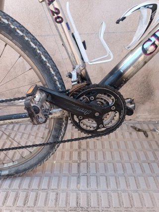 Bicicleta y accesorios
