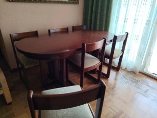 Conjunto mesa y sillas vintage madera